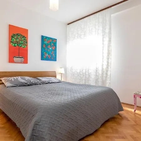 شقة Apartment Daya - Bright & Open